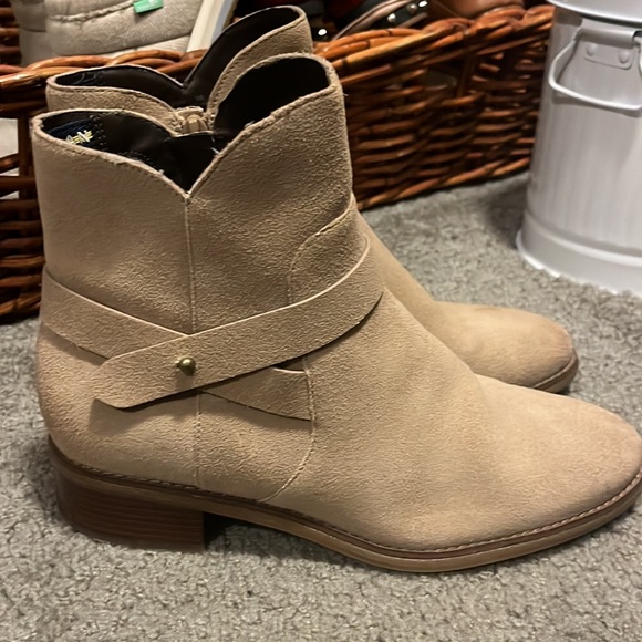 Cole Haan Women's Wylie Bootie 45MM Rain Boot, Water Resistant Birch Suede - Picture 6 of 7